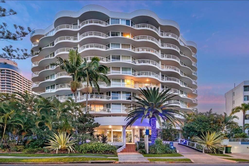 Surfers/Broadbeach Pool View. Free Parking & Wifi 골드코스트 외부 사진